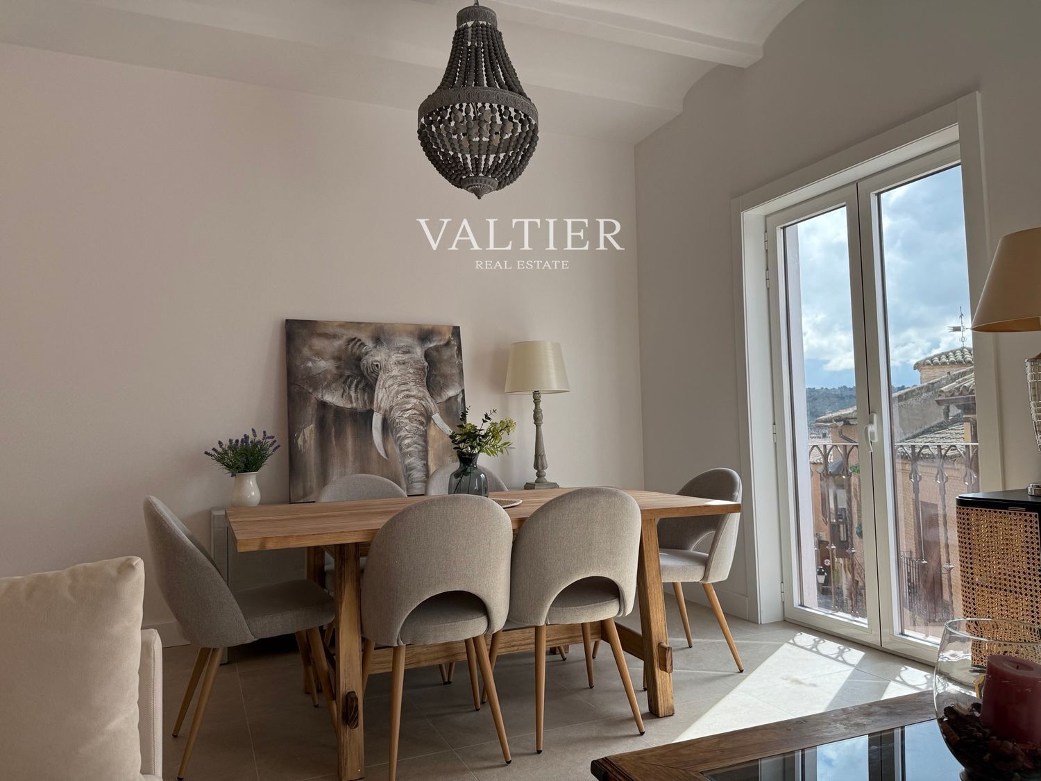 Comedor de Piso de alquiler en  Toledo Capital con Aire acondicionado y Amueblado