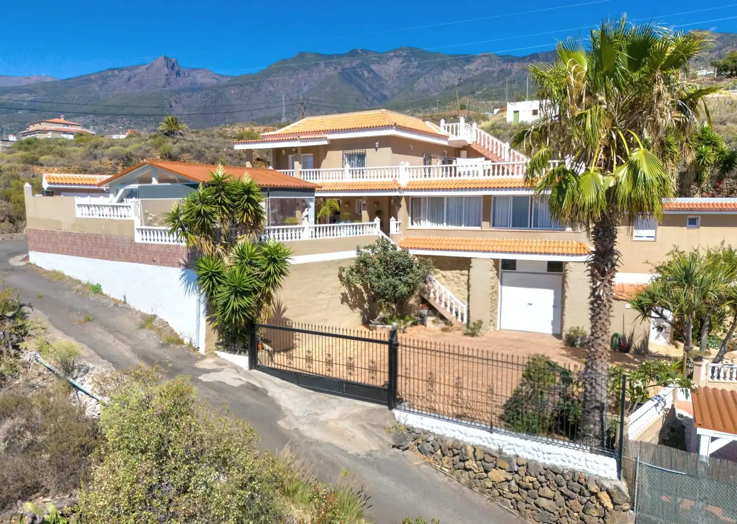 Vista exterior de Casa o chalet en venta en Candelaria con Jardín privado, Terraza y Trastero