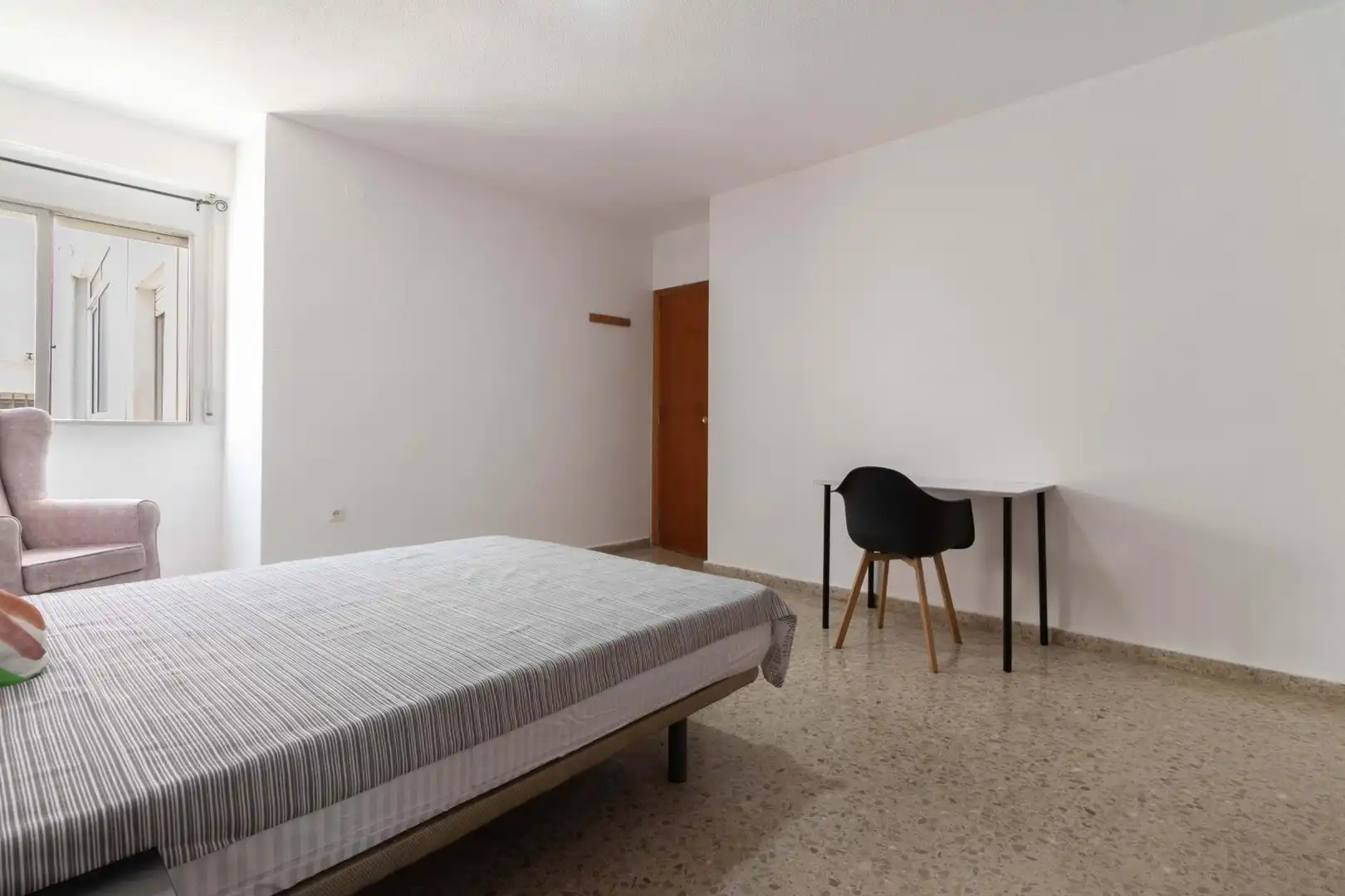 Schlafzimmer von Wohnung zum Verkauf in Alicante / Alacant