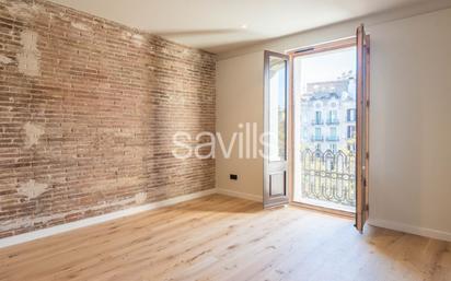 Bedroom of Apartment for sale in  Barcelona Capital