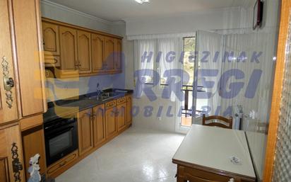 Kitchen of Flat for sale in Soraluze / Plasencia de las Armas
