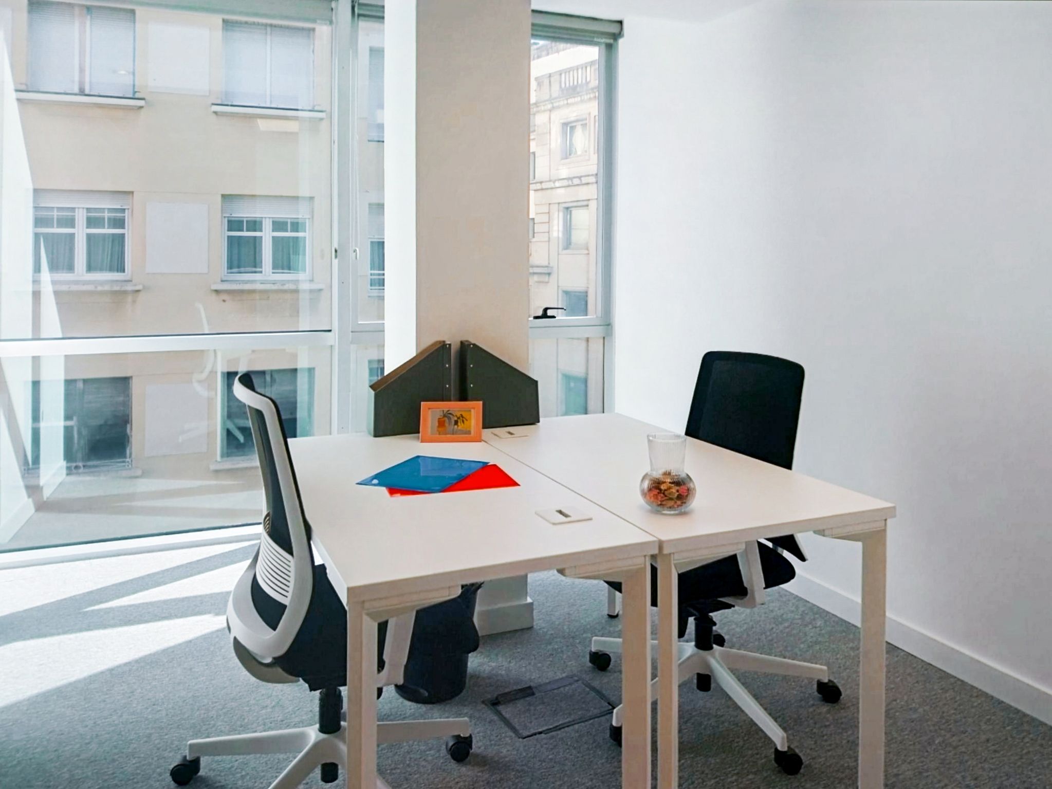 Office to rent in Santander  with Air Conditioner, Heating and Furnished