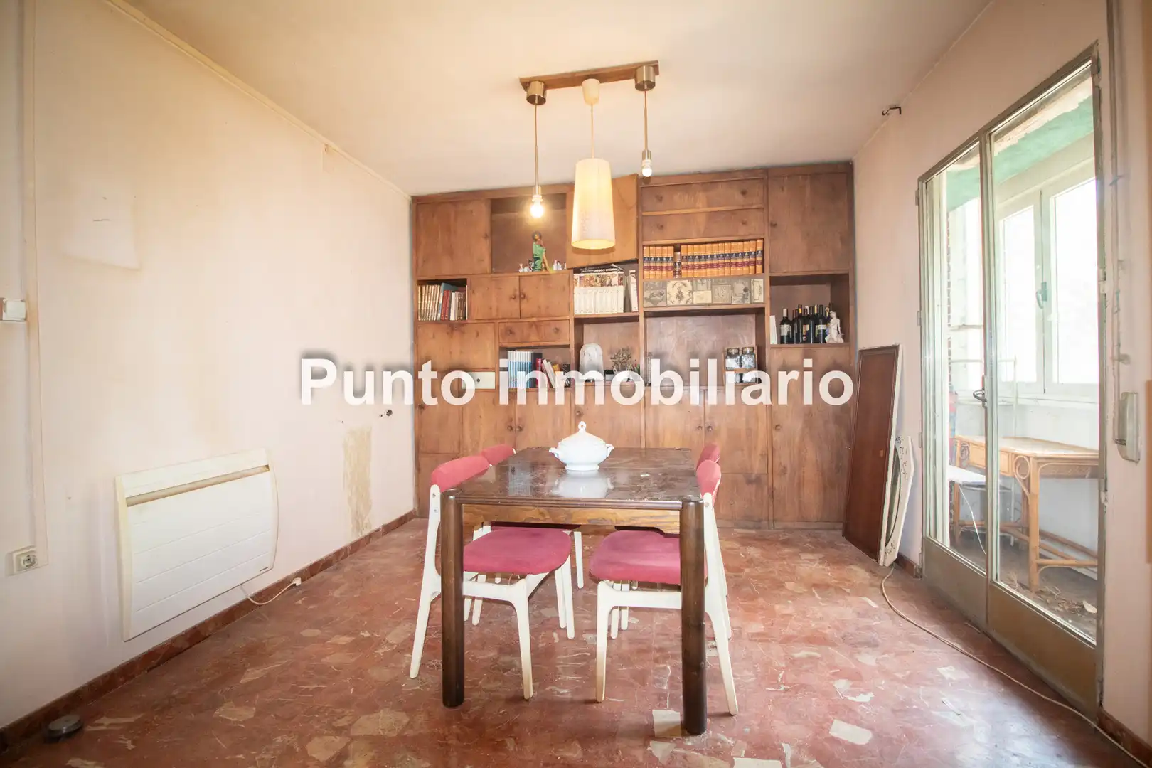 Cuina de Pis en venda en Valladolid amb Calefacció, Parquet i Terrassa