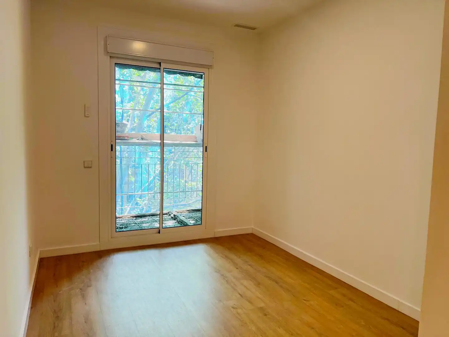 Schlafzimmer von Wohnung zum Verkauf in Barcelona mit Klimaanlage, Heizung und Parkett