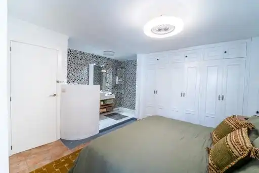 Habitación de Piso de alquiler en Alicante / Alacant con Aire acondicionado, Terraza y Amueblado
