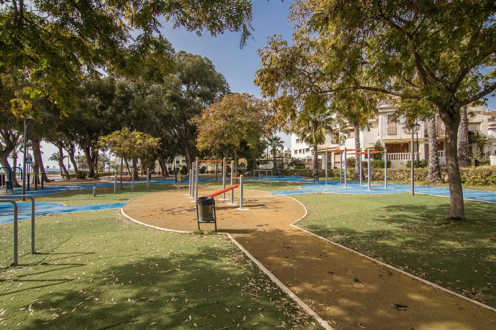 Bungalow amb terrassa de lloguer a Avenida santiago bernabeu 44, imagen 43