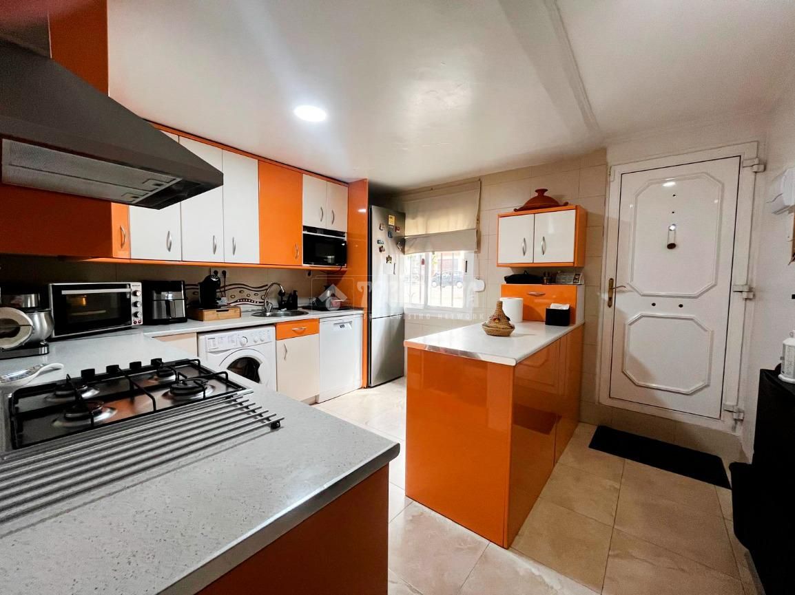 Kitchen of House or chalet for sale in Utebo