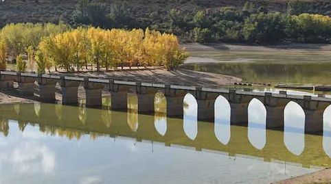 Foto 3 de Residencial en venta en Maderuelo, Segovia
