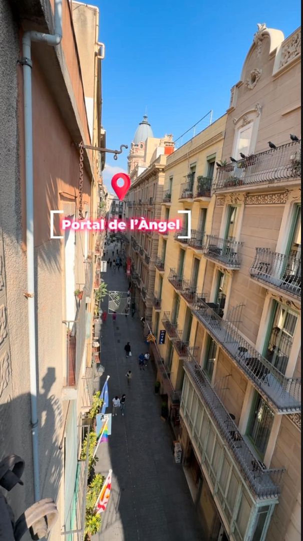 Vista exterior de Pis en venda en  Barcelona Capital amb Aire condicionat, Calefacció i Forn