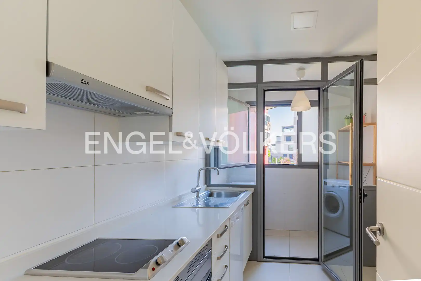 Cocina de Piso en venta en Madrid con Aire acondicionado, Calefacción y Piscina