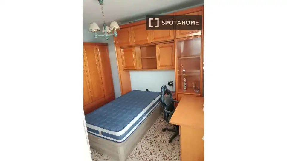 Bedroom of Flat for rent in Cartagena  with Air Conditioner, Heating and Furnished