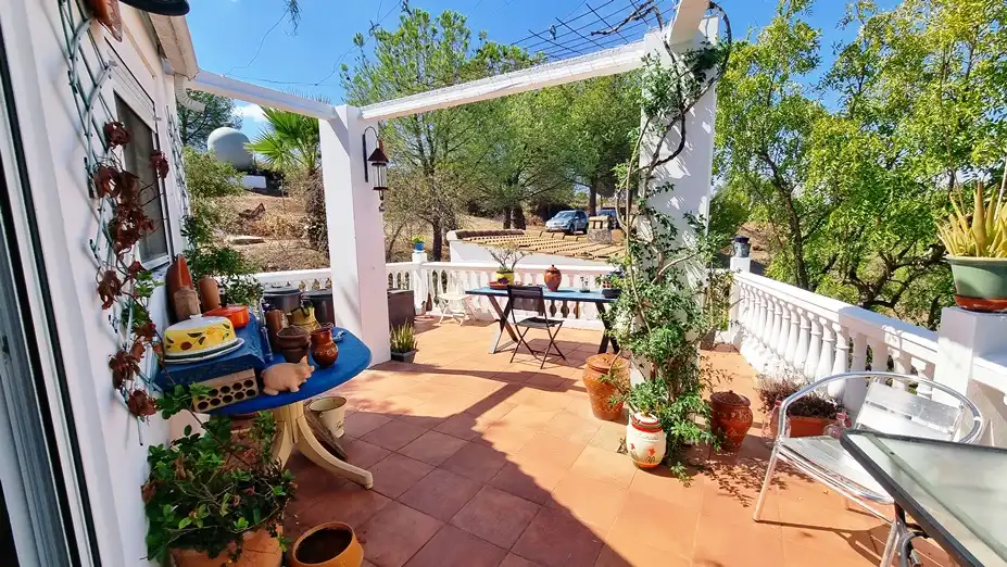 Jardín de Finca rústica en venta en El Campillo (Huelva) con Aire acondicionado, Jardín privado y Terraza