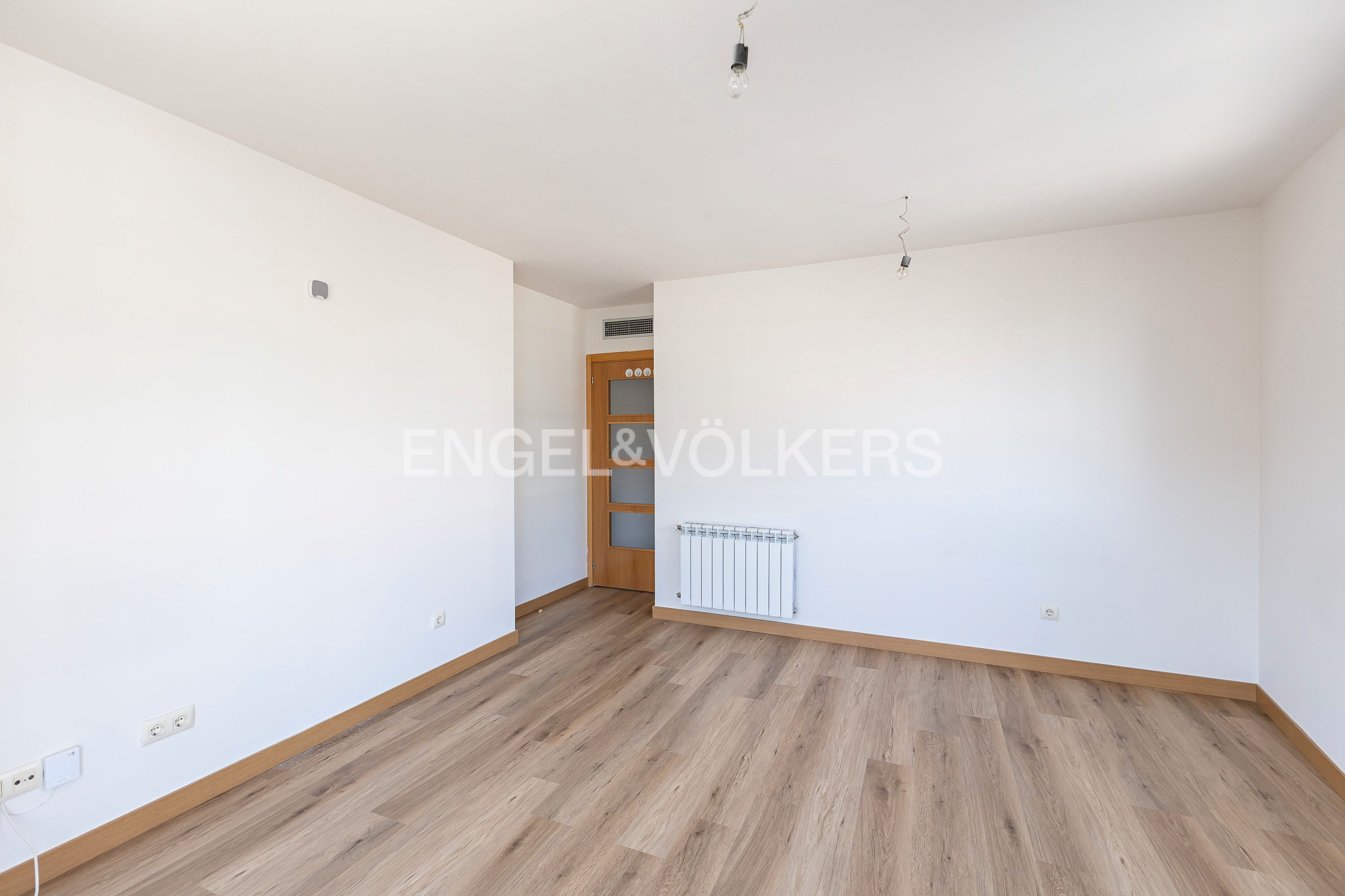 Apartment for sale in  Madrid Capital  with Heating, Parquet flooring and Storage room