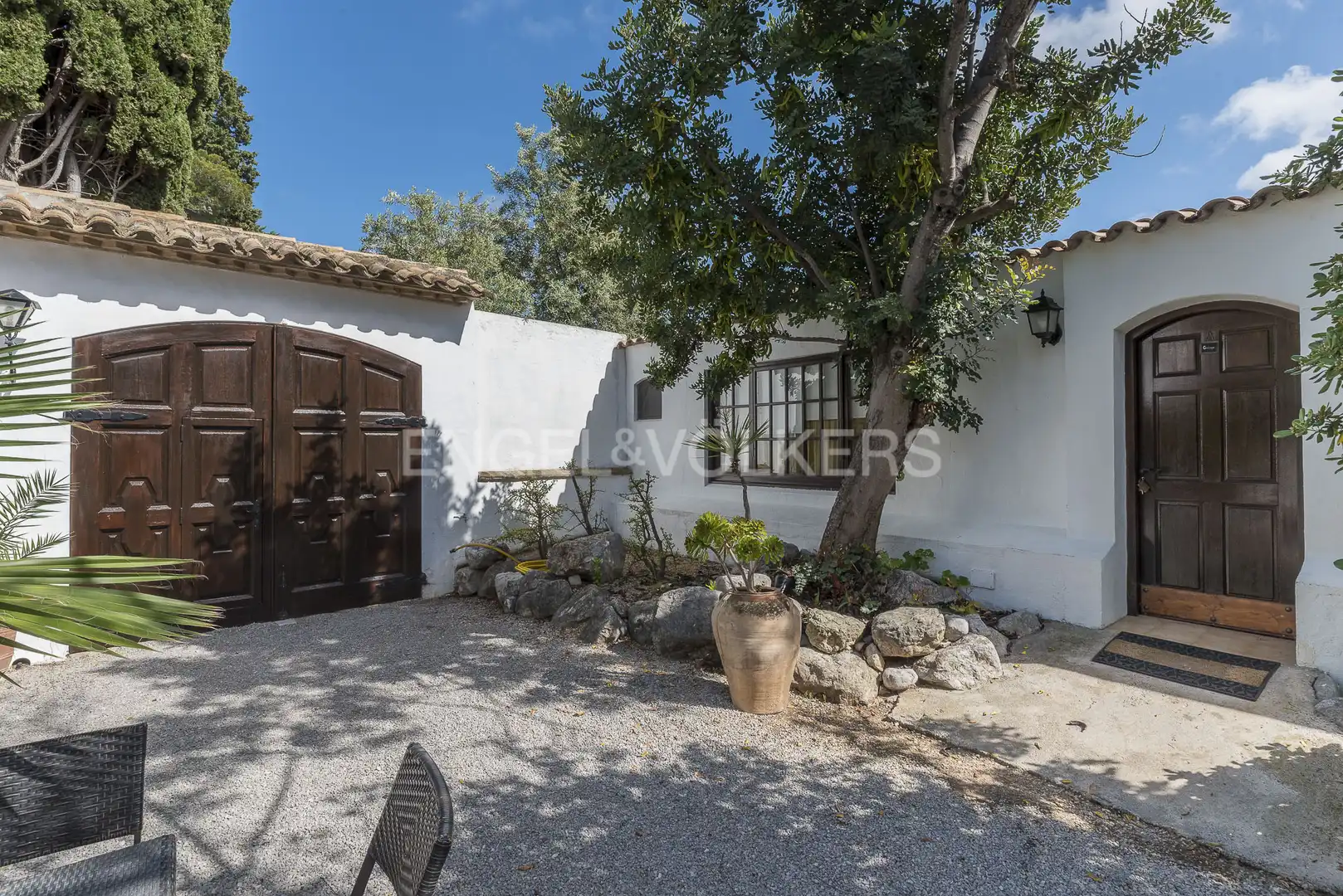 Exterior view of Buildings for sale in Sant Pere de Ribes