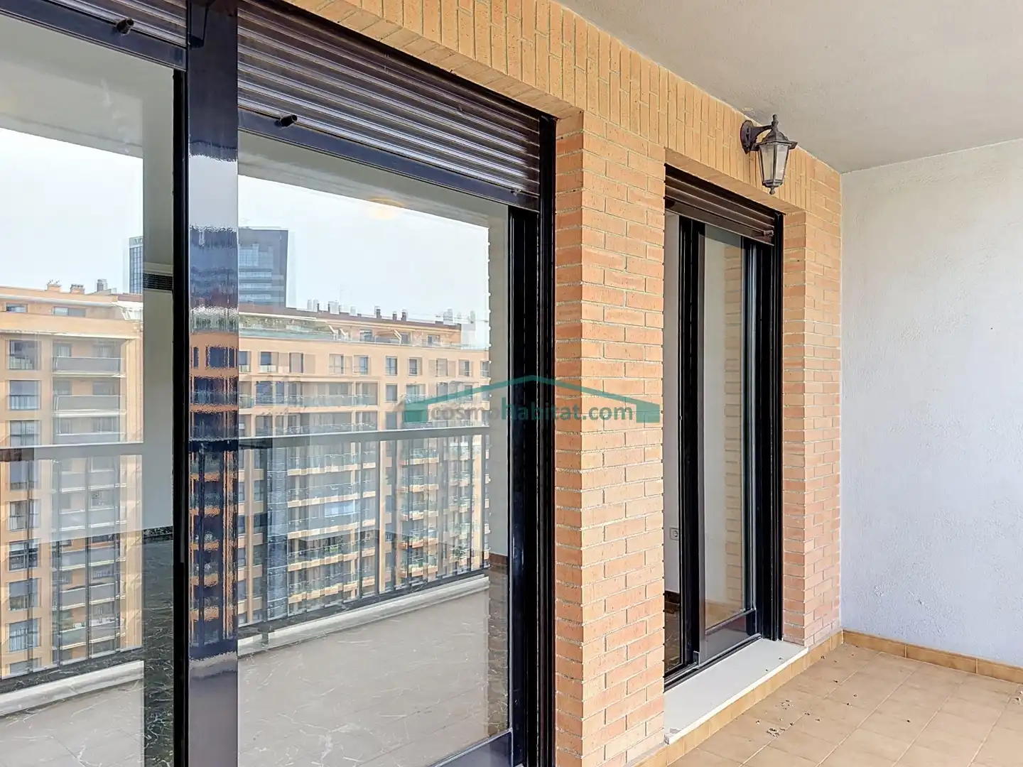 Terrasse von Wohnung zur Miete in Valencia mit Klimaanlage und Terrasse