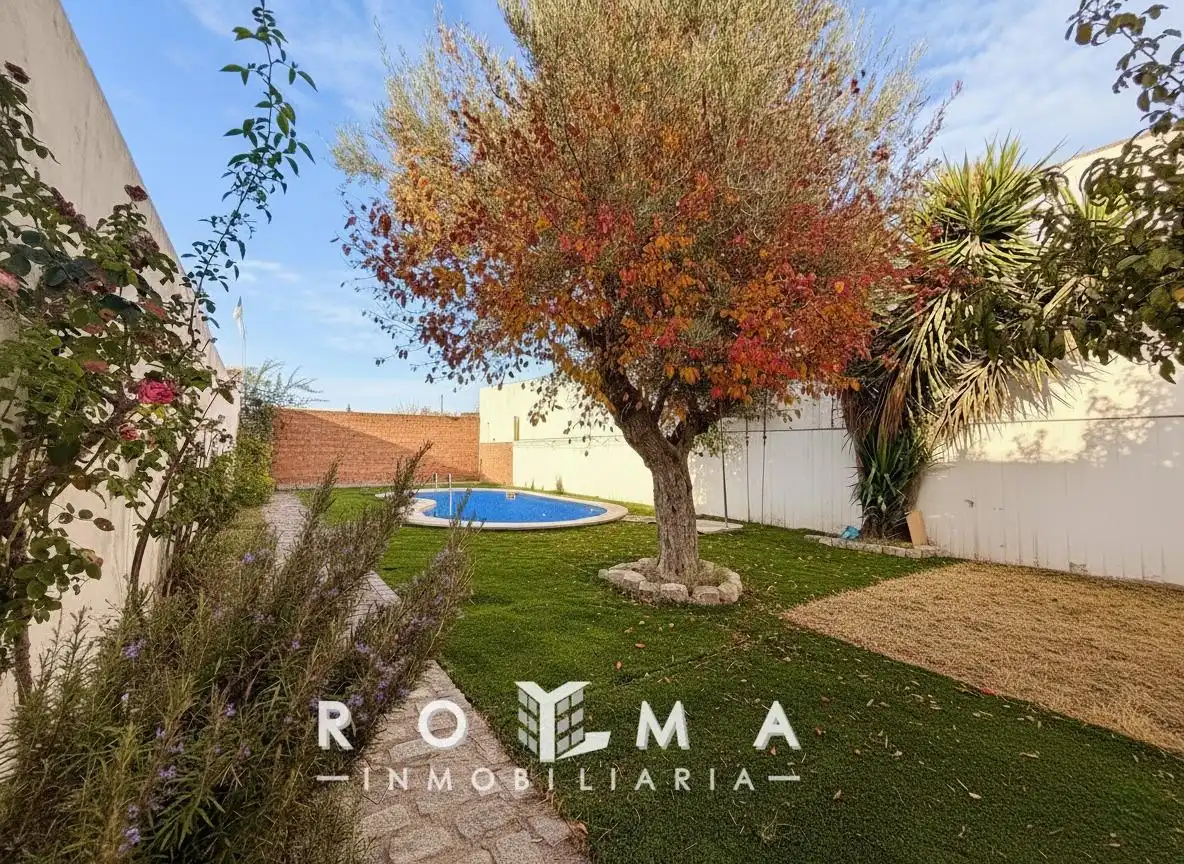 Exterior view of Detached homes for sale in Dos Hermanas  with Air Conditioner, Heating and Private garden