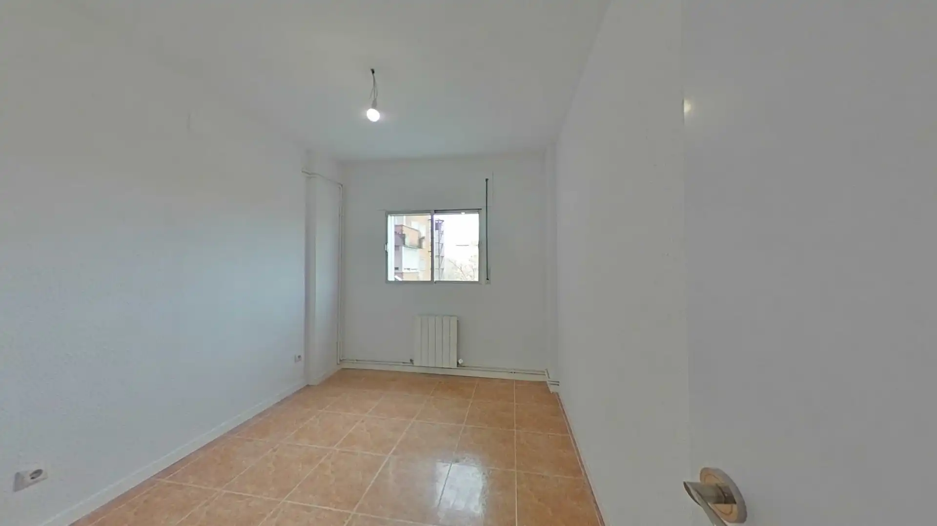 Bedroom of Flat for sale in Madrid