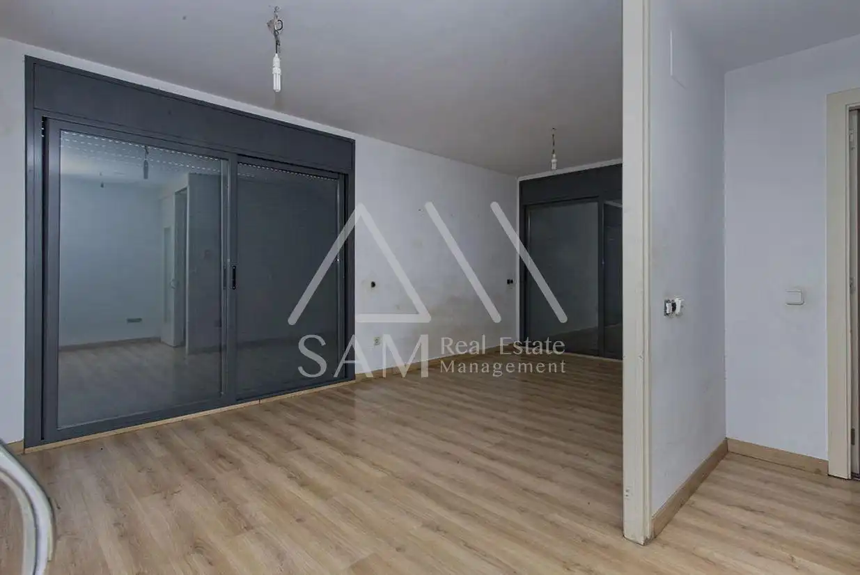 Maisonette zum Verkauf in Manresa mit Balkon
