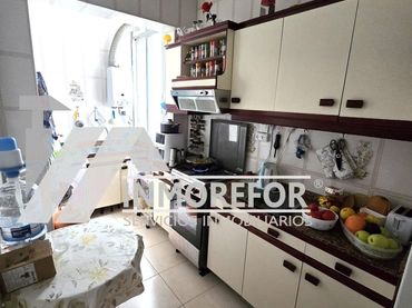 Pis amb balcó en venda a Pla - Carolinas