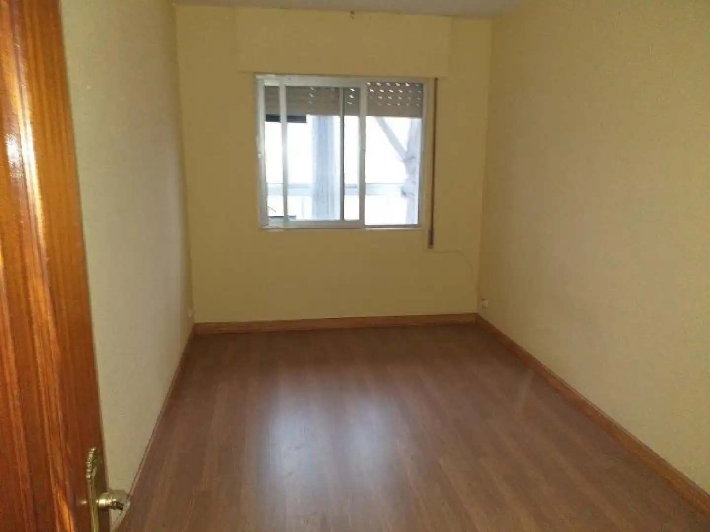 Schlafzimmer von Wohnung zum Verkauf in Bembibre