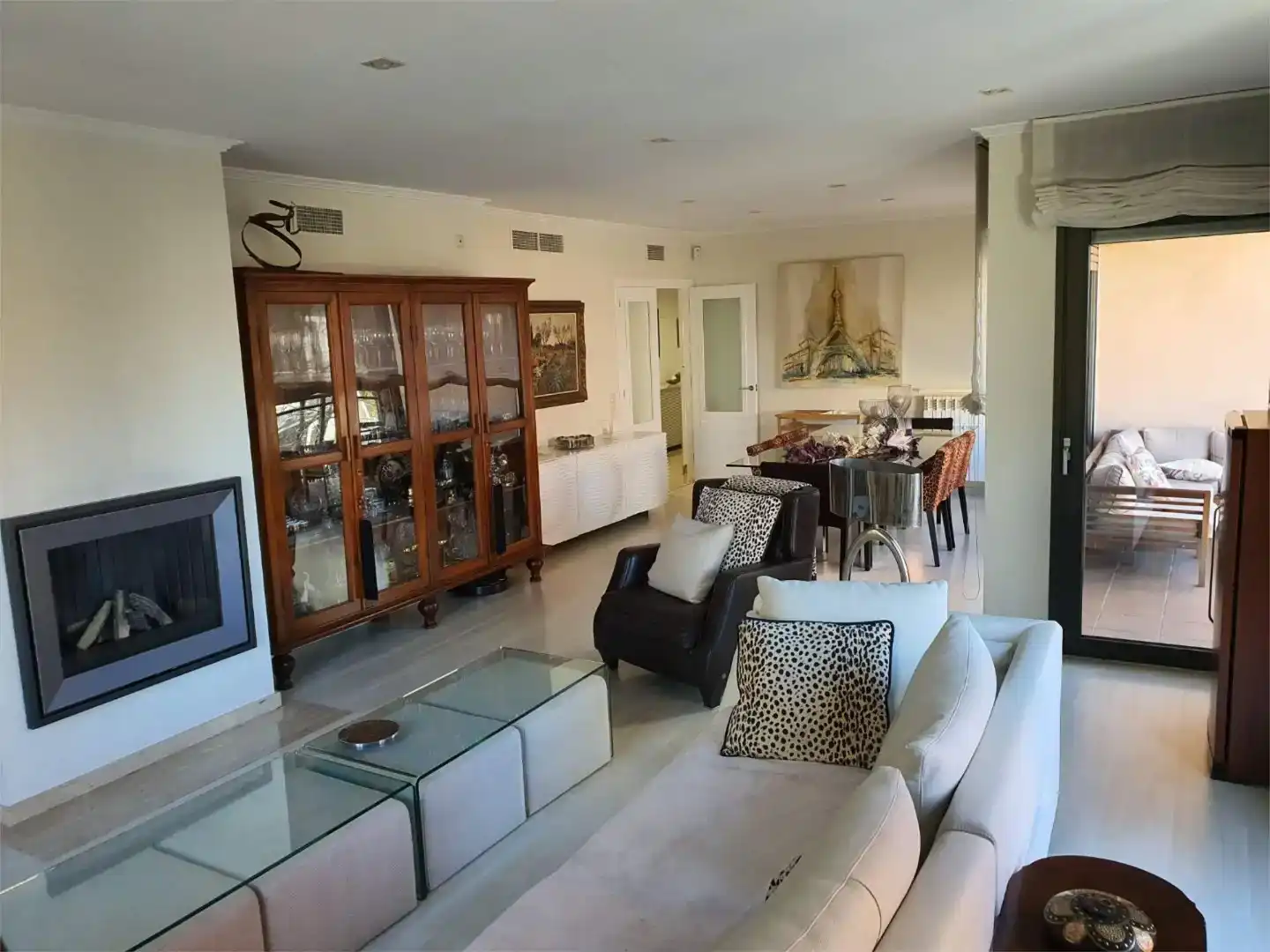 Sala de estar de Piso en venta en Olot con Aire acondicionado, Jardín privado y Parquet