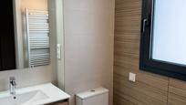 Bathroom of Flat for sale in Les Franqueses del Vallès  with Air Conditioner, Heating and Balcony