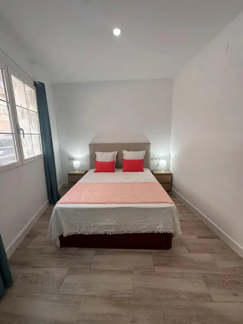 Schlafzimmer von Erdgeschoss zur Miete in Torrent mit Klimaanlage, Heizung und Terrasse