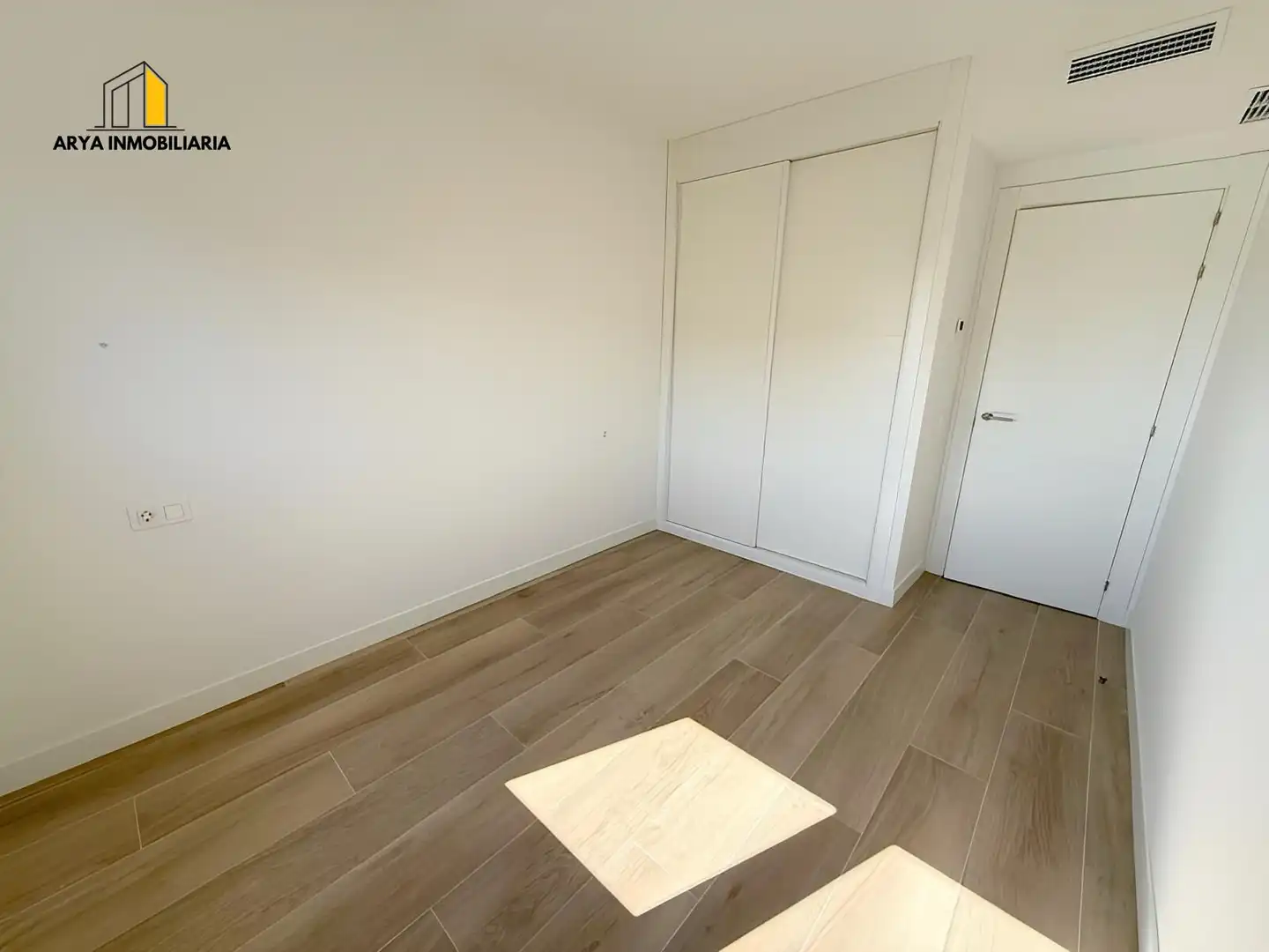 Schlafzimmer von Wohnung zur Miete in Torrejón de Ardoz mit Klimaanlage, Heizung und Terrasse