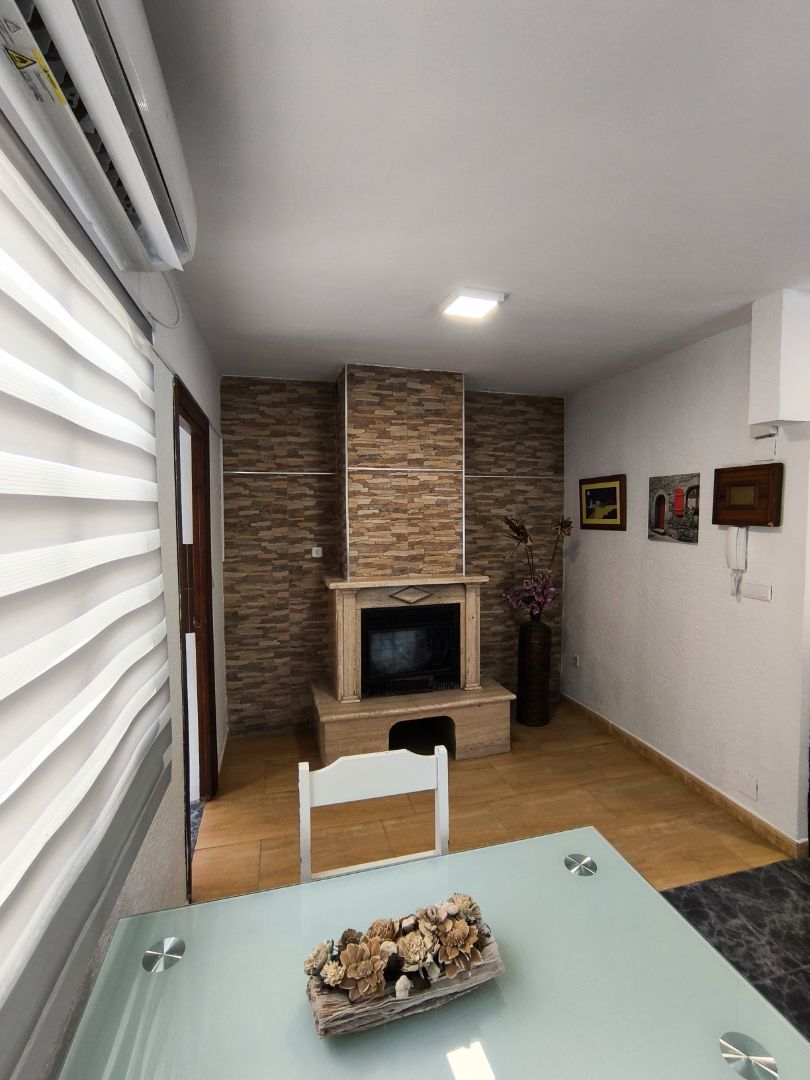 Sala d'estar de Pis de lloguer en  Jaén Capital amb Moblat