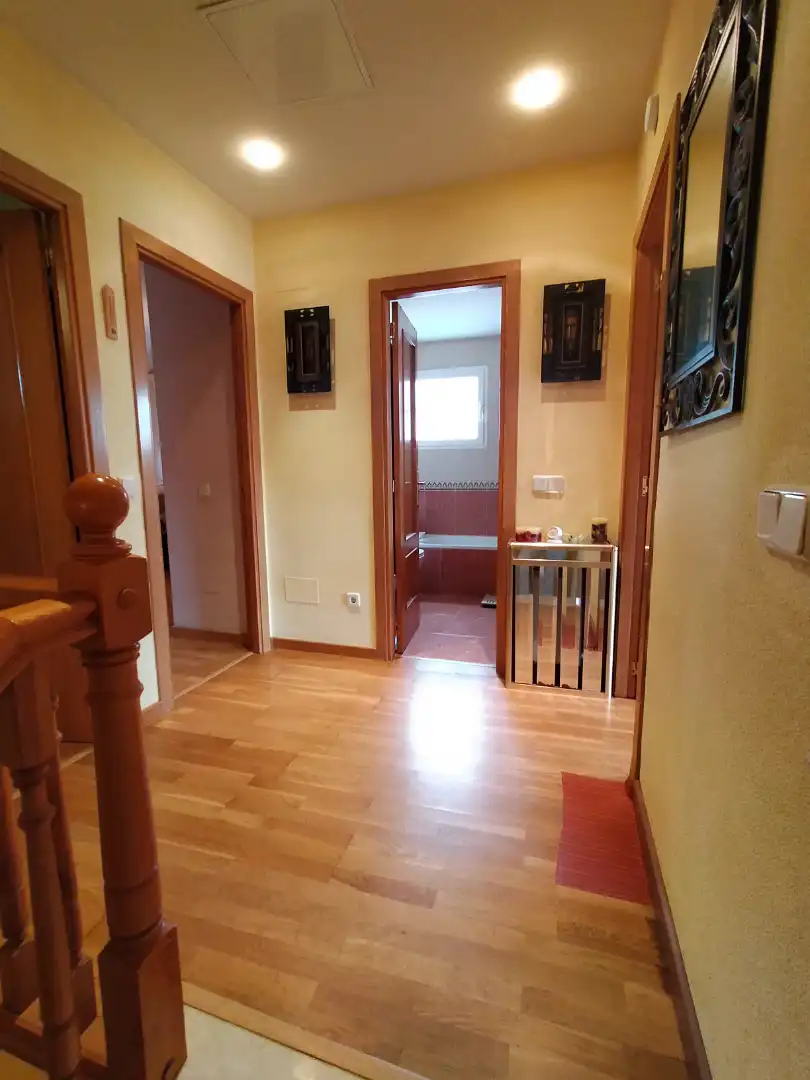 Semi-detached house with garden for sale in Calle del Organillo, imagen 12