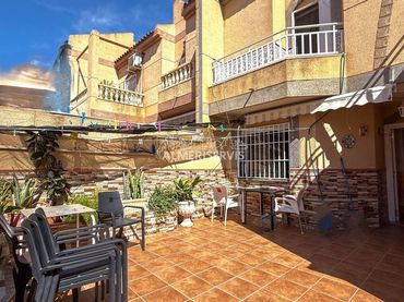 Casa a schiera in vendita a Calle Leonardo da Vinci