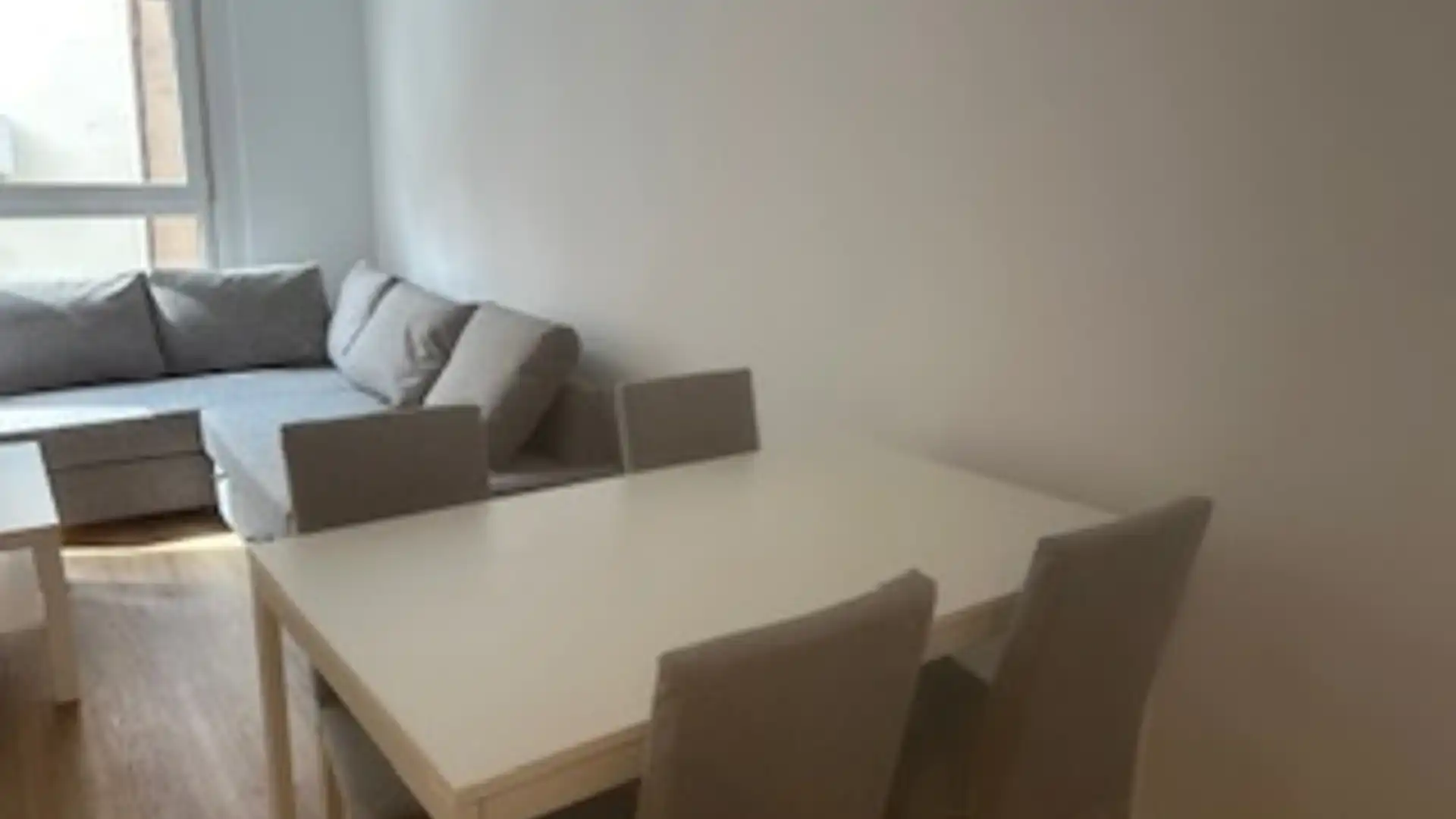 Comedor de Apartamento de alquiler en Castellón de la Plana / Castelló de la Plana con Amueblado