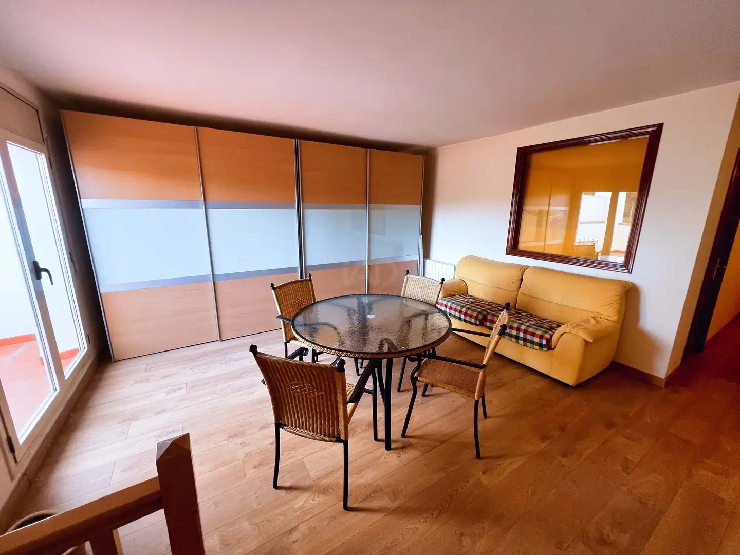 Living room of Flat for sale in Figueres  with Air Conditioner, Heating and Terrace