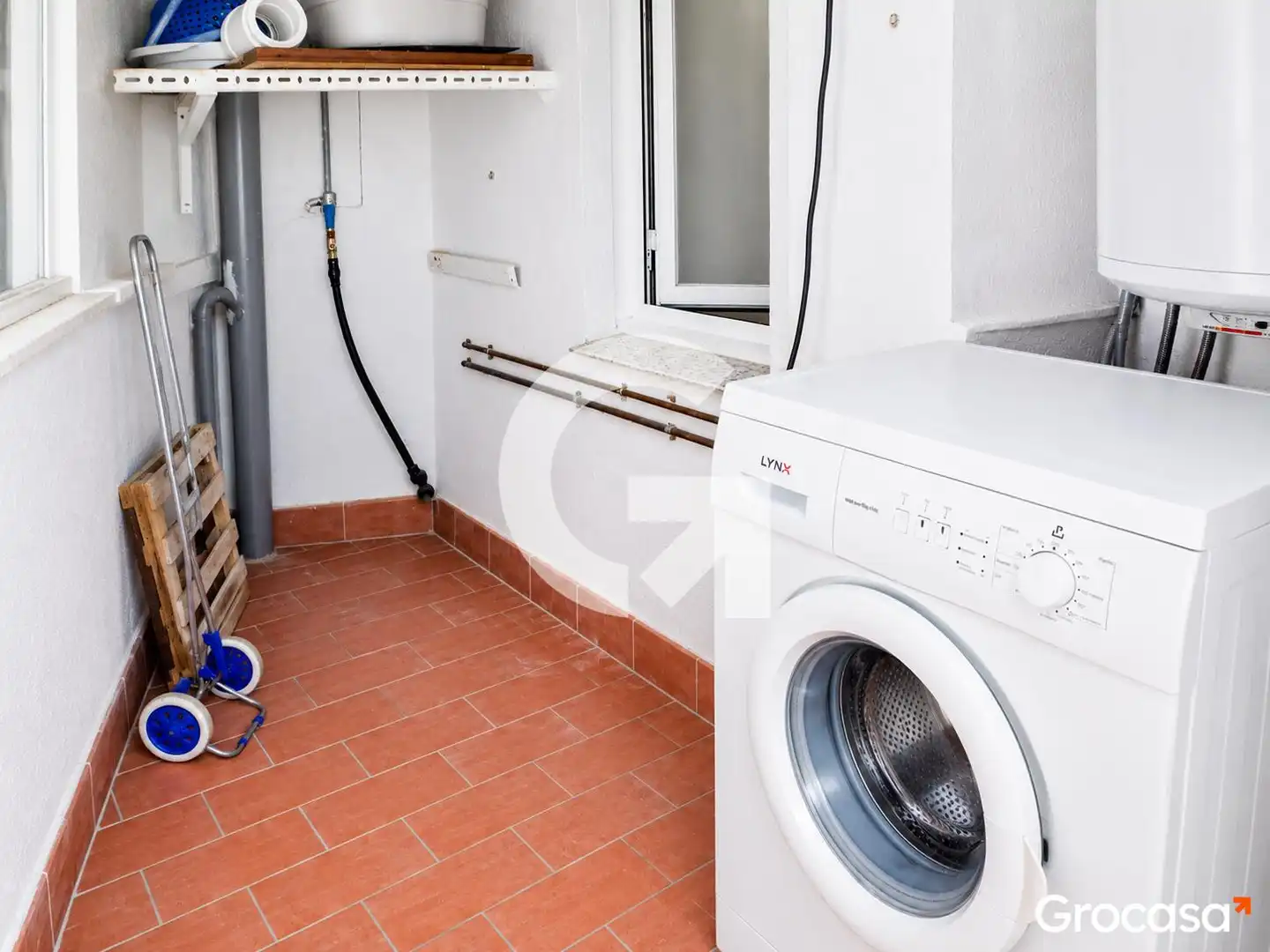 Kitchen of Flat for sale in Vilafranca del Penedès  with Terrace and Oven