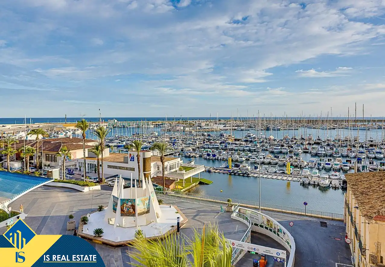 Study for sale in Torrevieja  with Heating, Terrace and Furnished