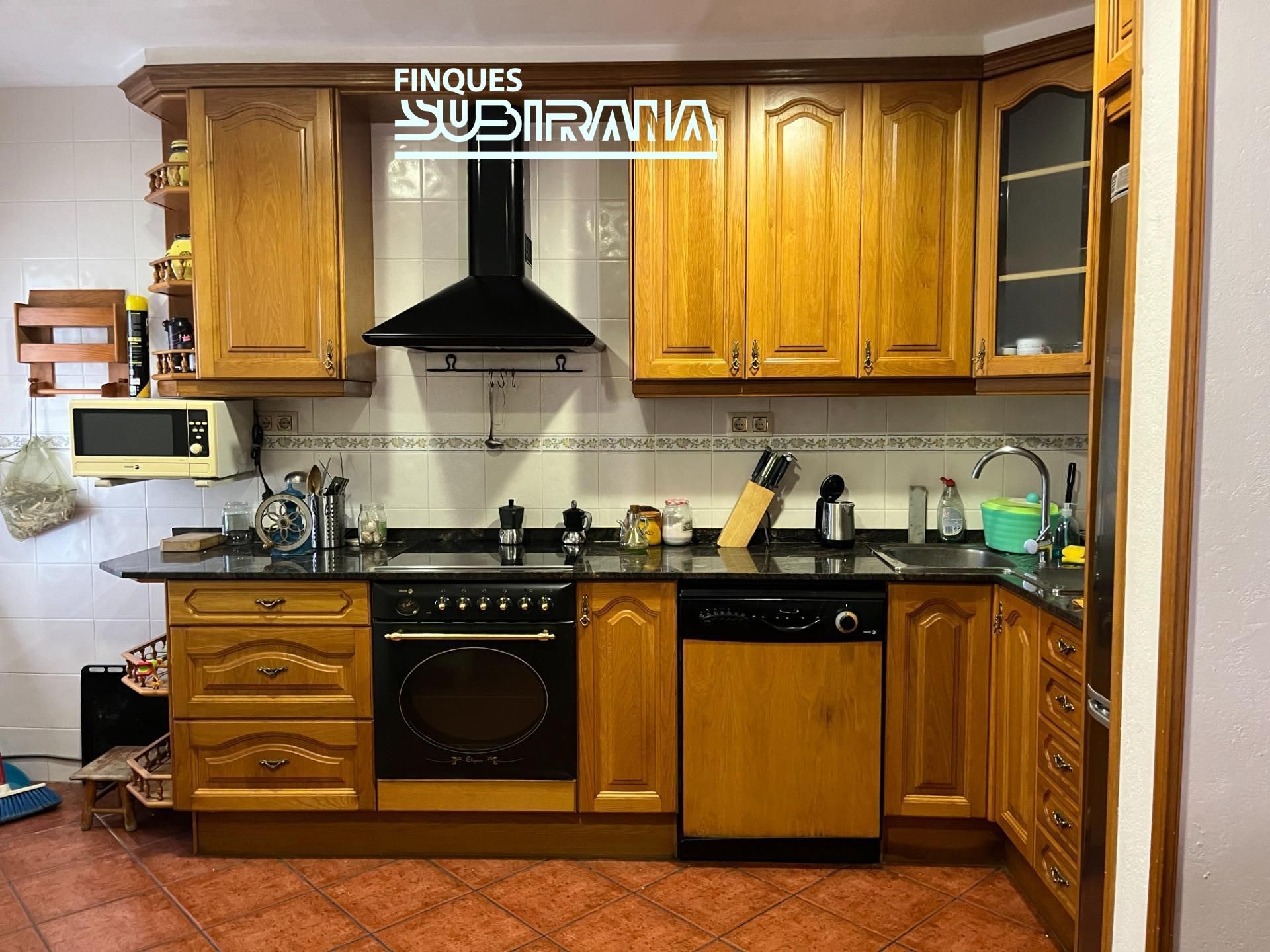 Cuina de Casa o xalet en venda en Mediona amb Terrassa i Balcó