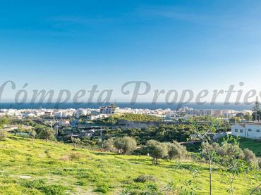 Terreno residenziale in vendita a Avda Pescia - Ctra de Frigiliana