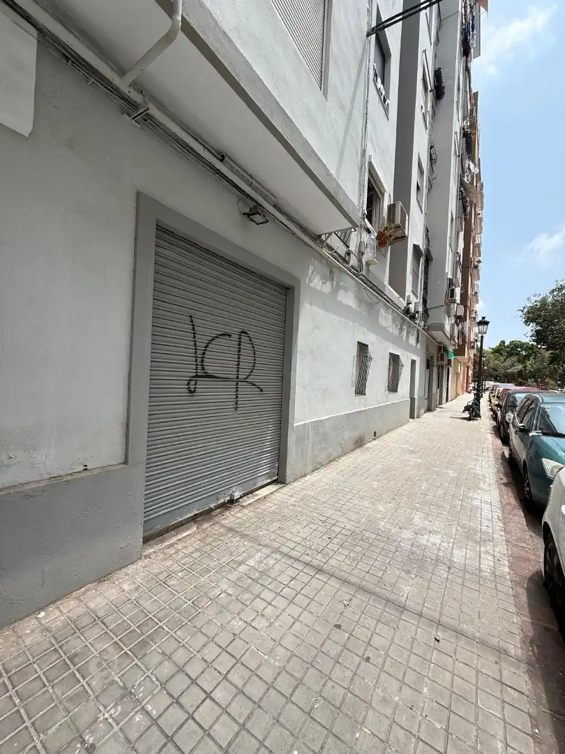 Local en venta en Carrer del Convent dels Carmelites, Trinitat