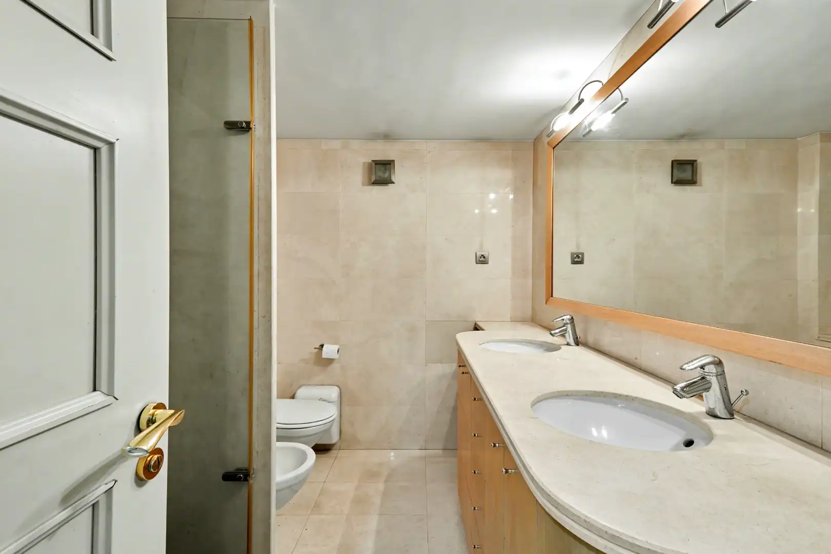 Baño de Piso en venta en Barcelona con Aire acondicionado, Calefacción y Parquet