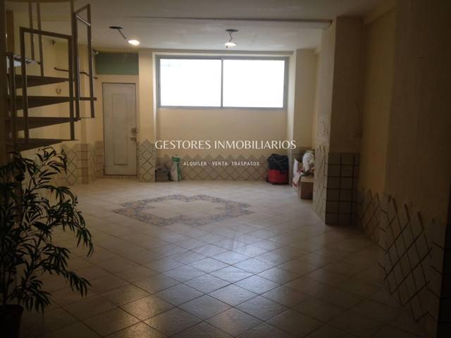 Local comercial en Alquiler en Eixample