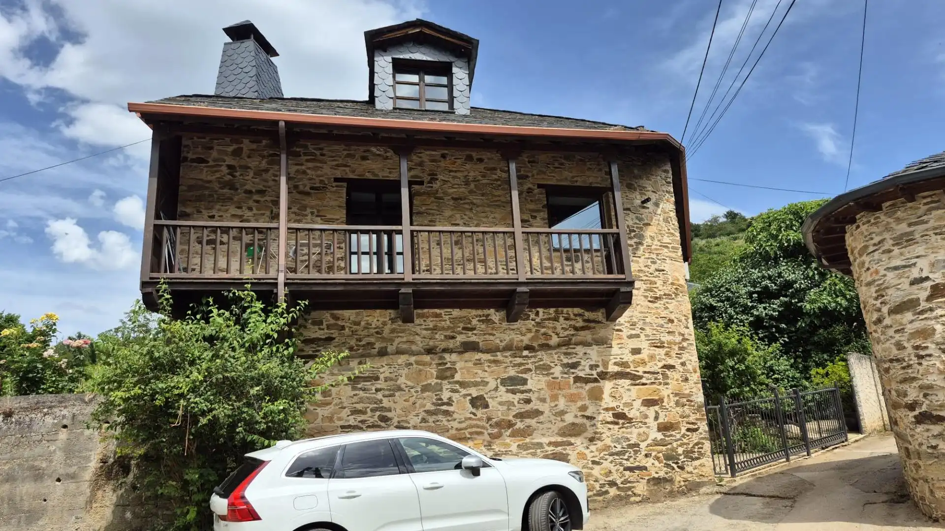 Vista exterior de Casa o chalet en venta en Ponferrada con Terraza