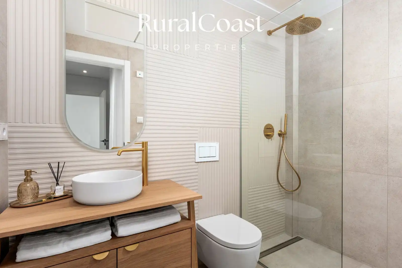 Chalet con piscina en venta en 03520, imagen 23