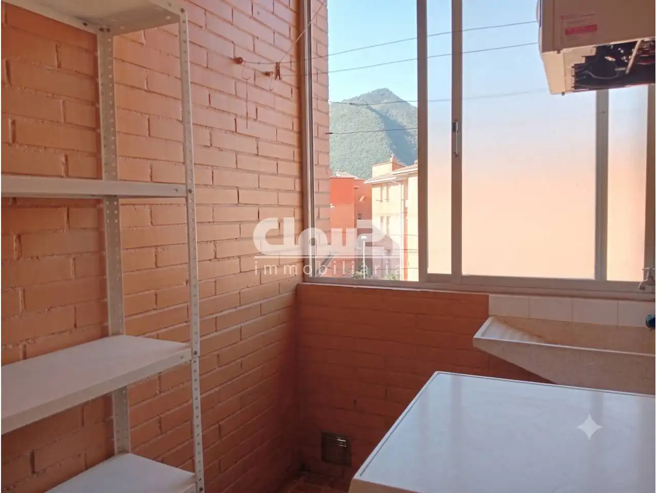 Appartamento con terrazza in affitto a Calle confederacio, imagen 10