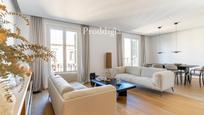 Living room of Flat for sale in  Barcelona Capital  with Air Conditioner, Heating and Terrace