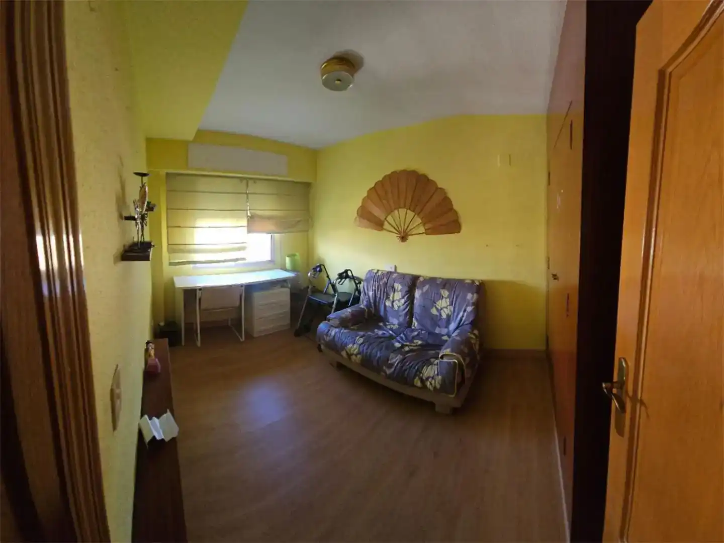 Schlafzimmer von Wohnung zum Verkauf in  Valencia Capital mit Klimaanlage und Balkon