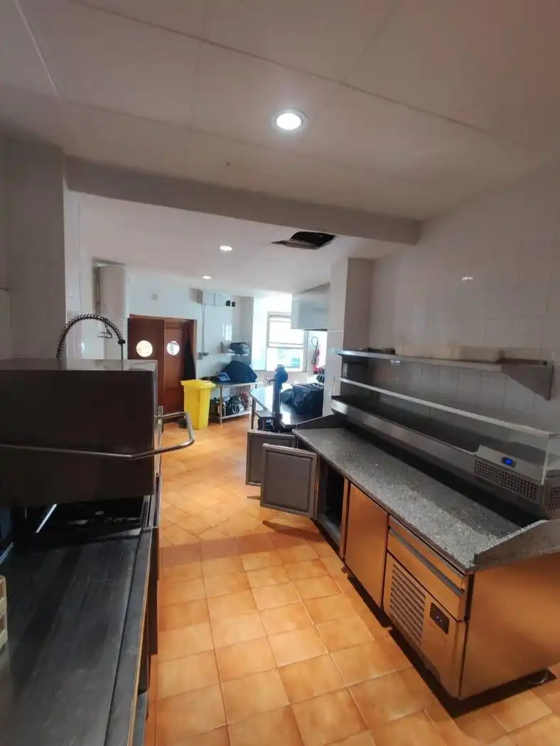 Local comercial en traspaso en Platja d'Aro, imagen 13
