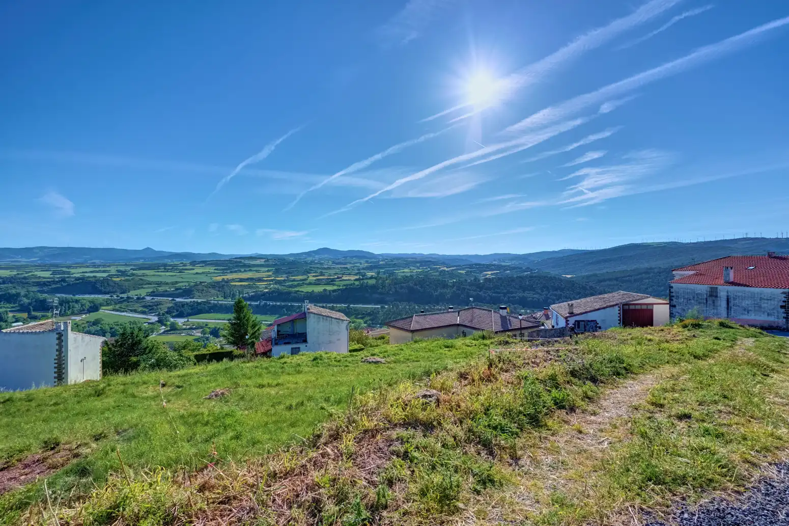 Residencial en venda en Pueyo / Puiu