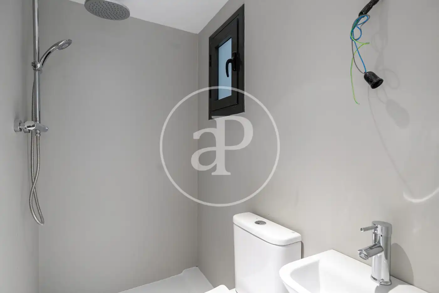 Bany de Casa o xalet en venda en Sant Just Desvern amb Aire condicionat, Calefacció i Terrassa