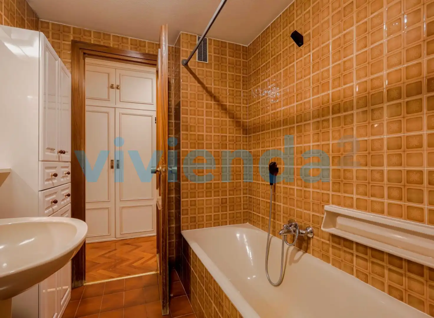 Flat with terrace for sale in ESPRONCEDA, imagen 13