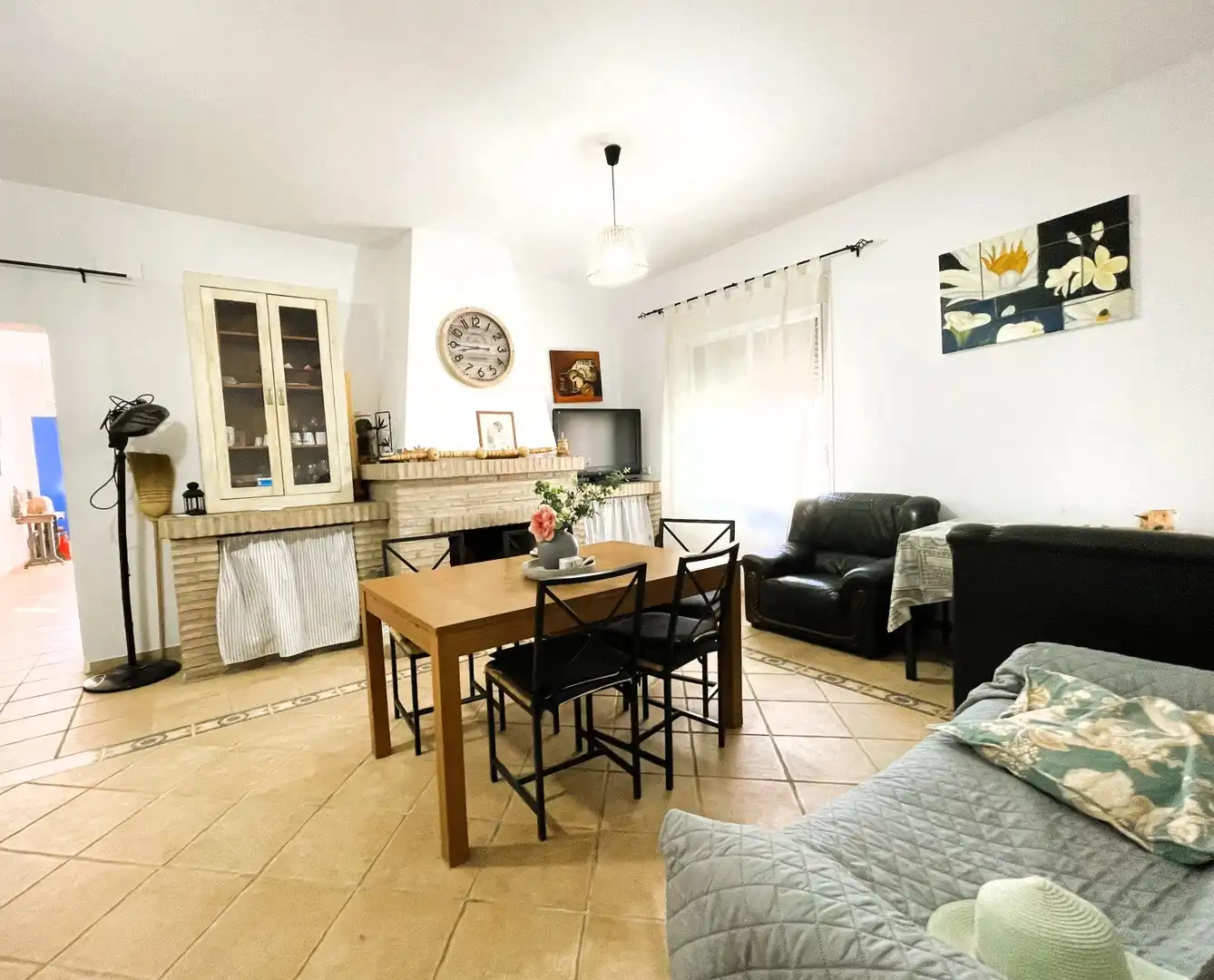 Sala de estar de Casa o chalet en venta en Villaverde del Río con Calefacción y Jardín privado